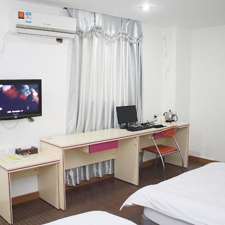 Guangyue Hotel Canton Camera foto